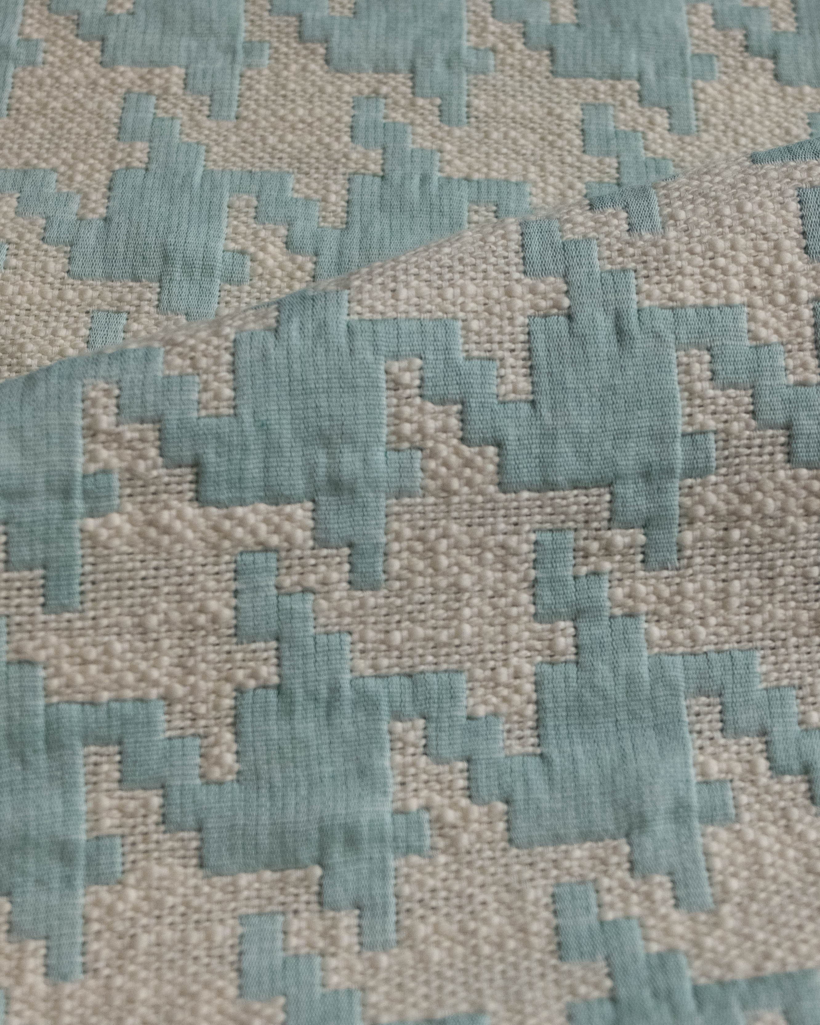 houndstooth pattern cotton boucle