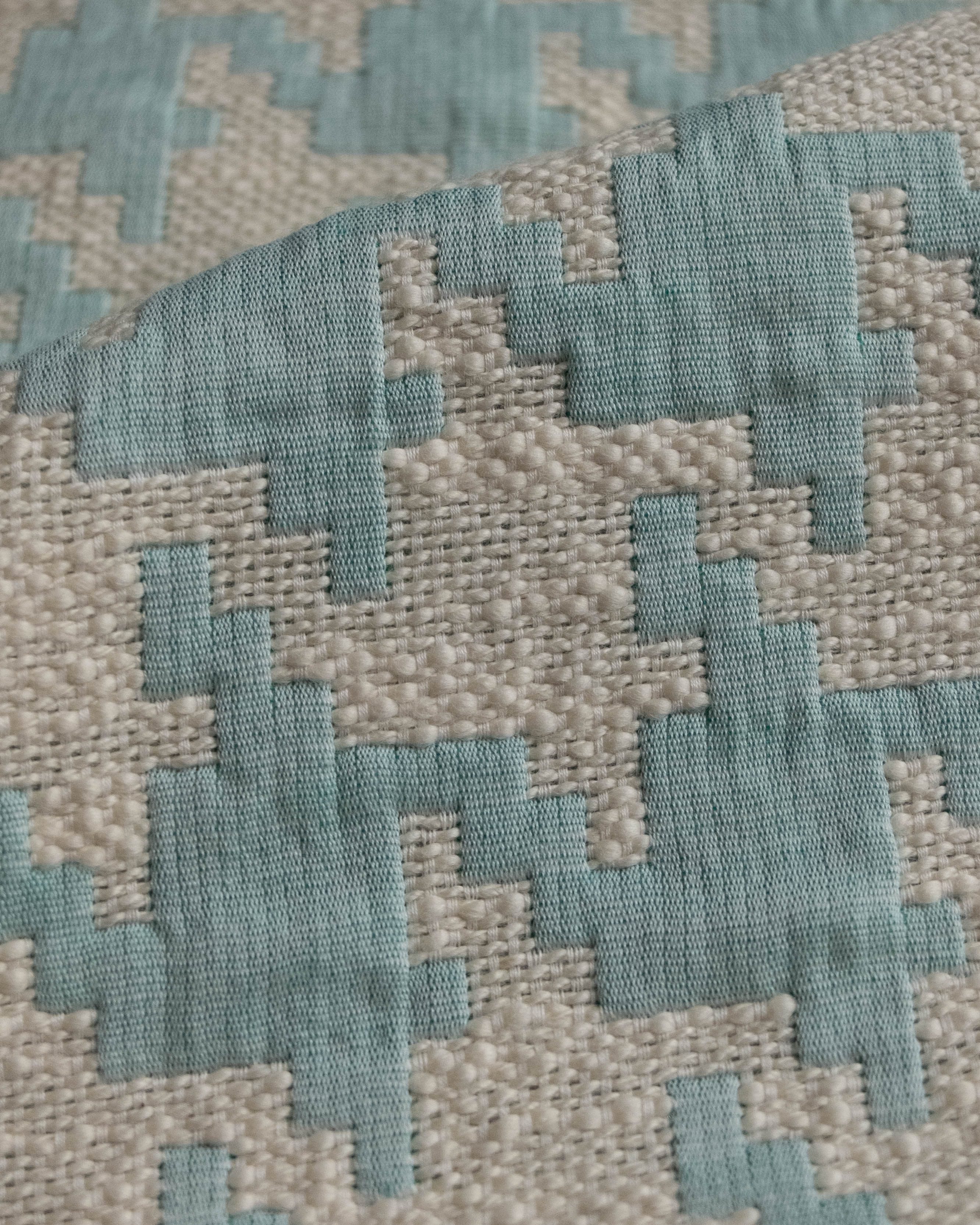 houndstooth pattern cotton boucle