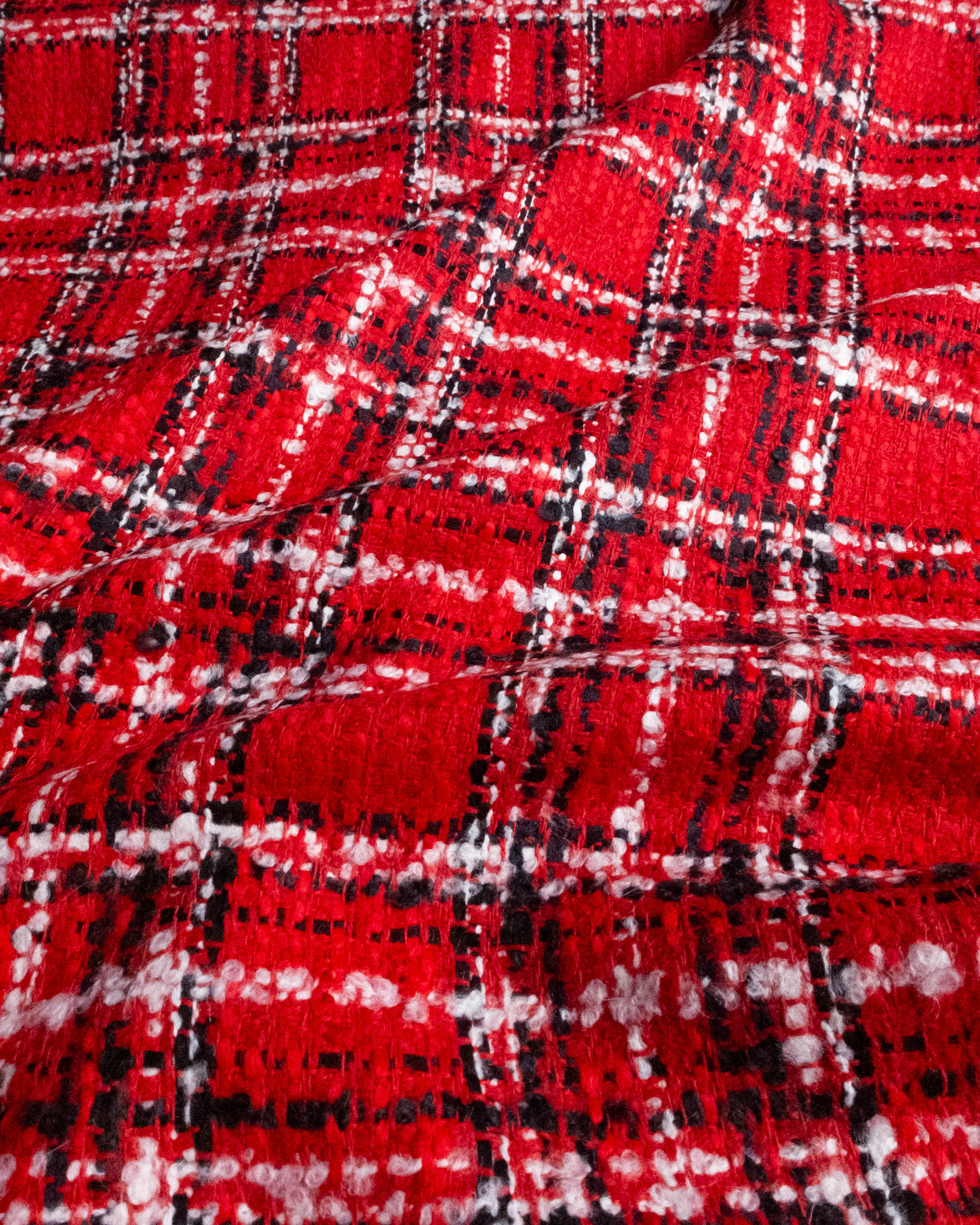 Checked red boucle