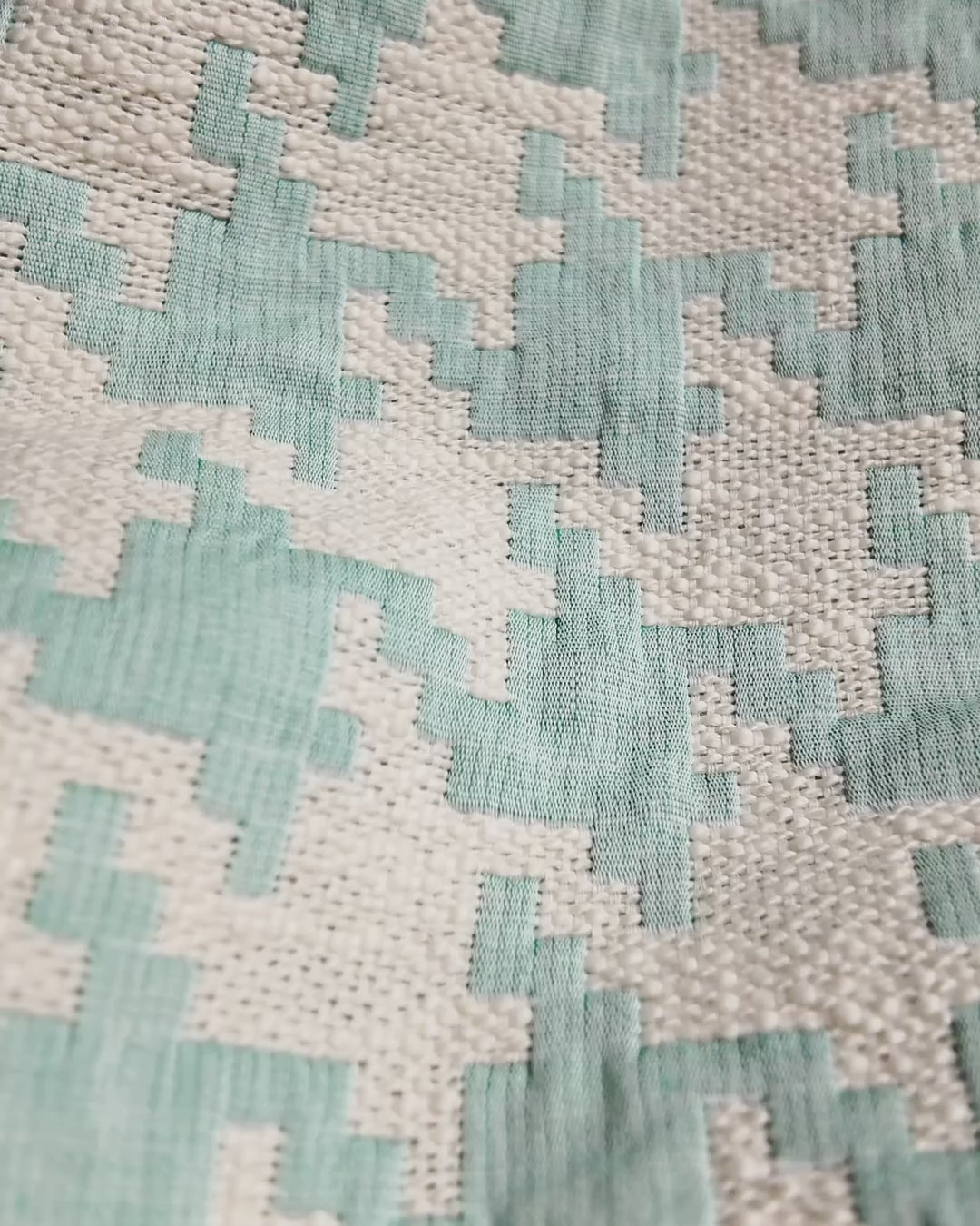 houndstooth pattern cotton boucle