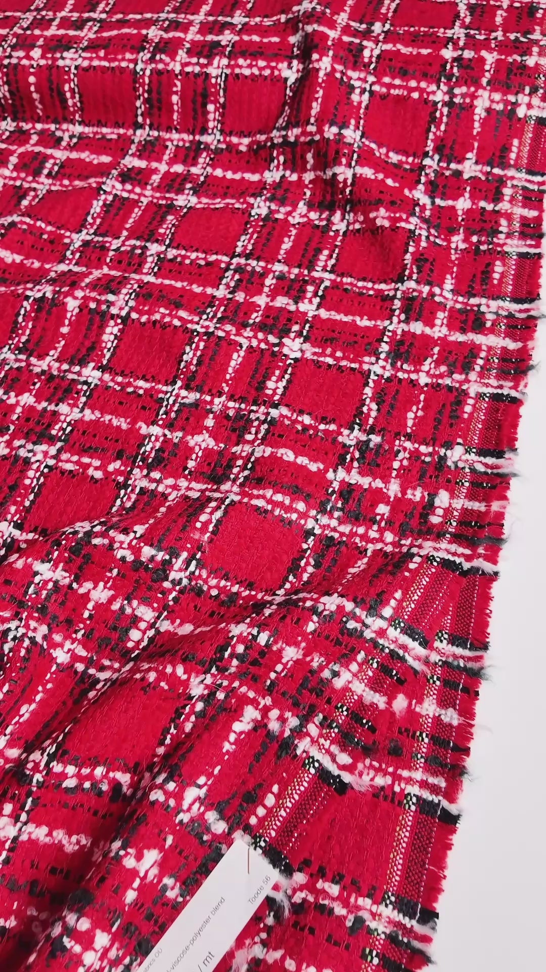 Checked red boucle